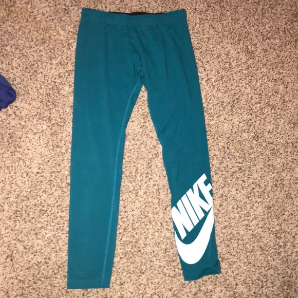 Nike Other - Girls Nike Leggings